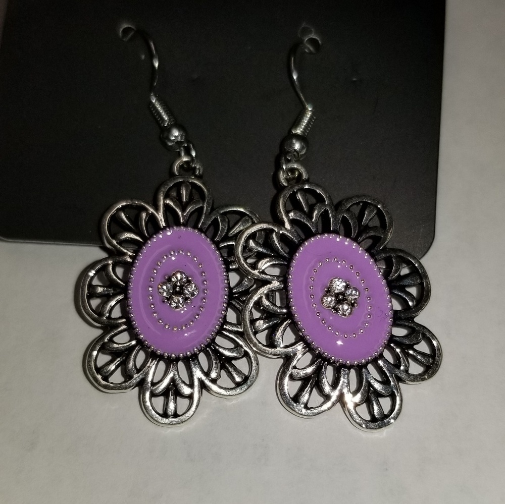 Earings